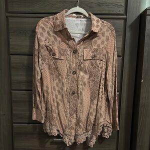 Buckle Paisley Button-Up Shirt with Lace Hem